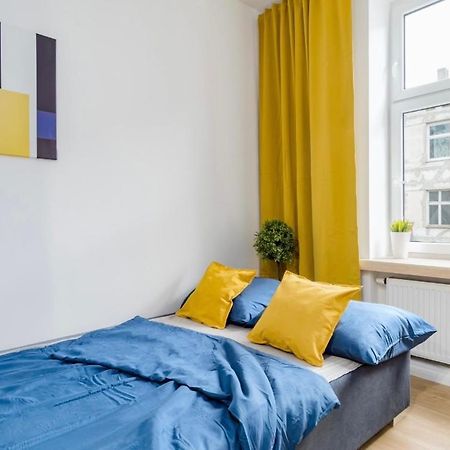 Kawalerka W Srodmiesciu 24 Apartamento Łódź Exterior foto